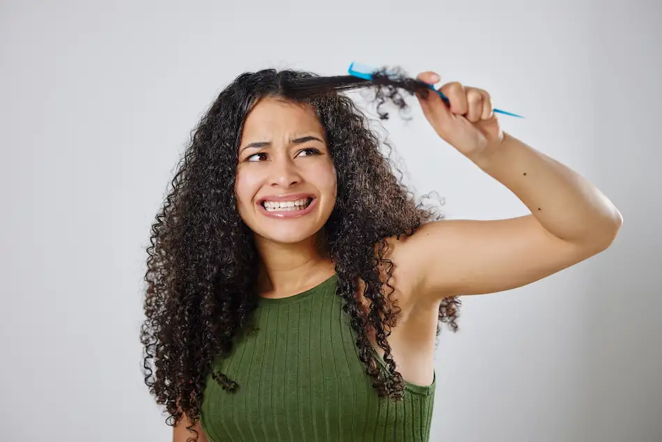 How to Brush Curly Hair the Right Way? Tips and Techniques